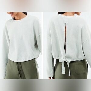 💚5/$25 SALE!💚 Fabletics Anna Tie-Back Waffle Light Mint/Beige Sweatshirt Sz M